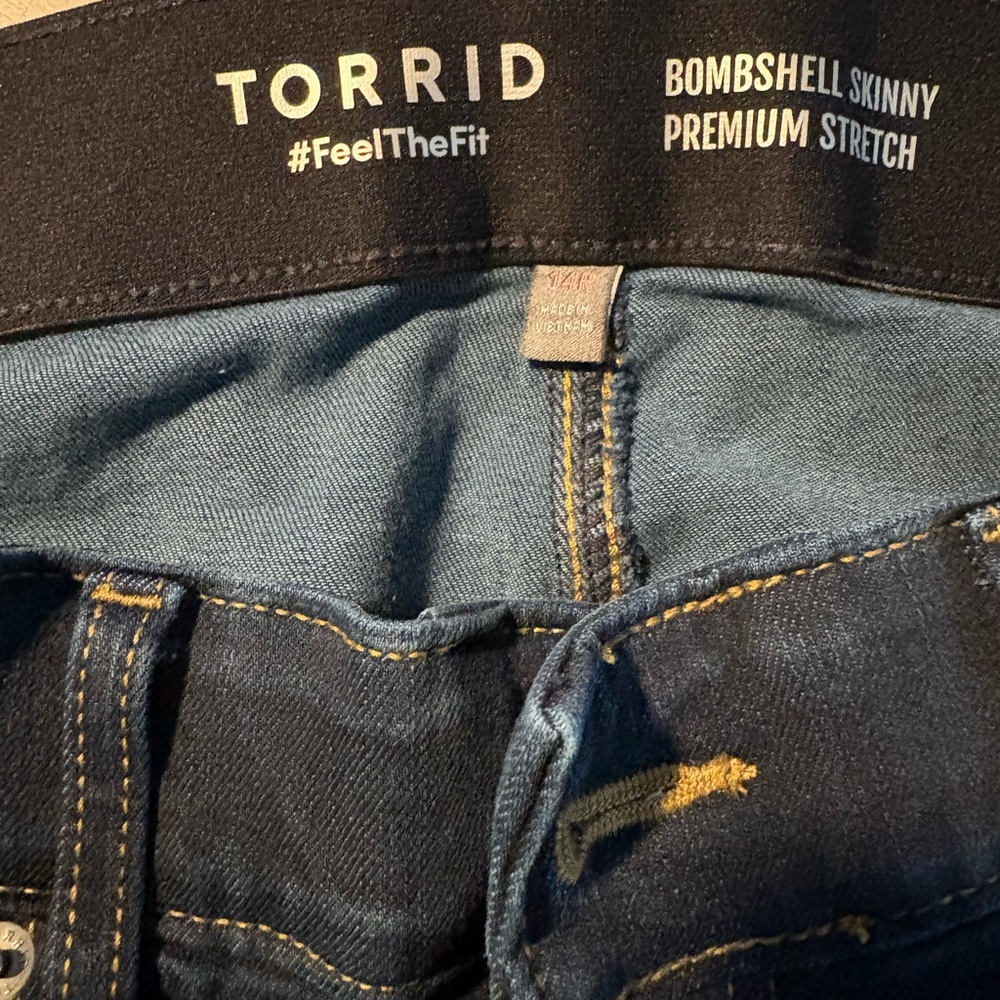 Torrid Women’s Dark Blue Skinny Jeans